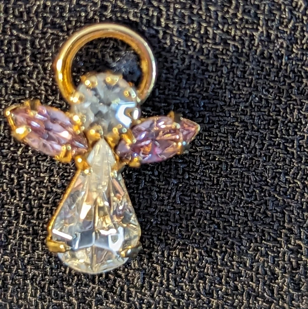 Roman Vintage Angel Genuine Austrian Crystal with Alexandrite pink wings June